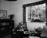 Hans Leopold Weiss, zuhause in Orange Grove, Johannesburg in 50ern Hans Leopold Weiss, zuhause in Orange Grove, Johannesburg in 50ern